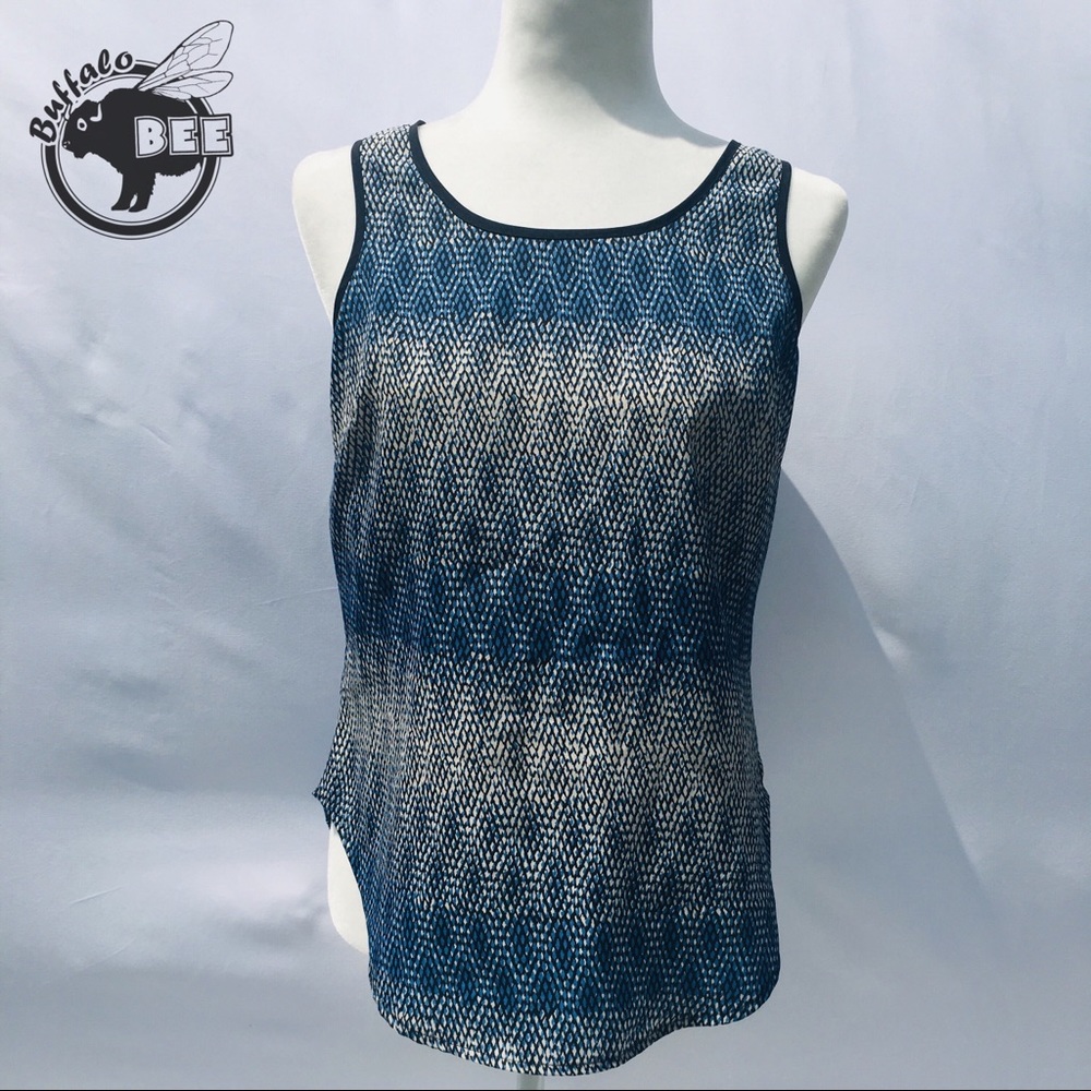 Valeria Bertinelli blue diamond sleeveless blouse